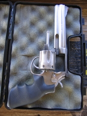 SW 38 revolver